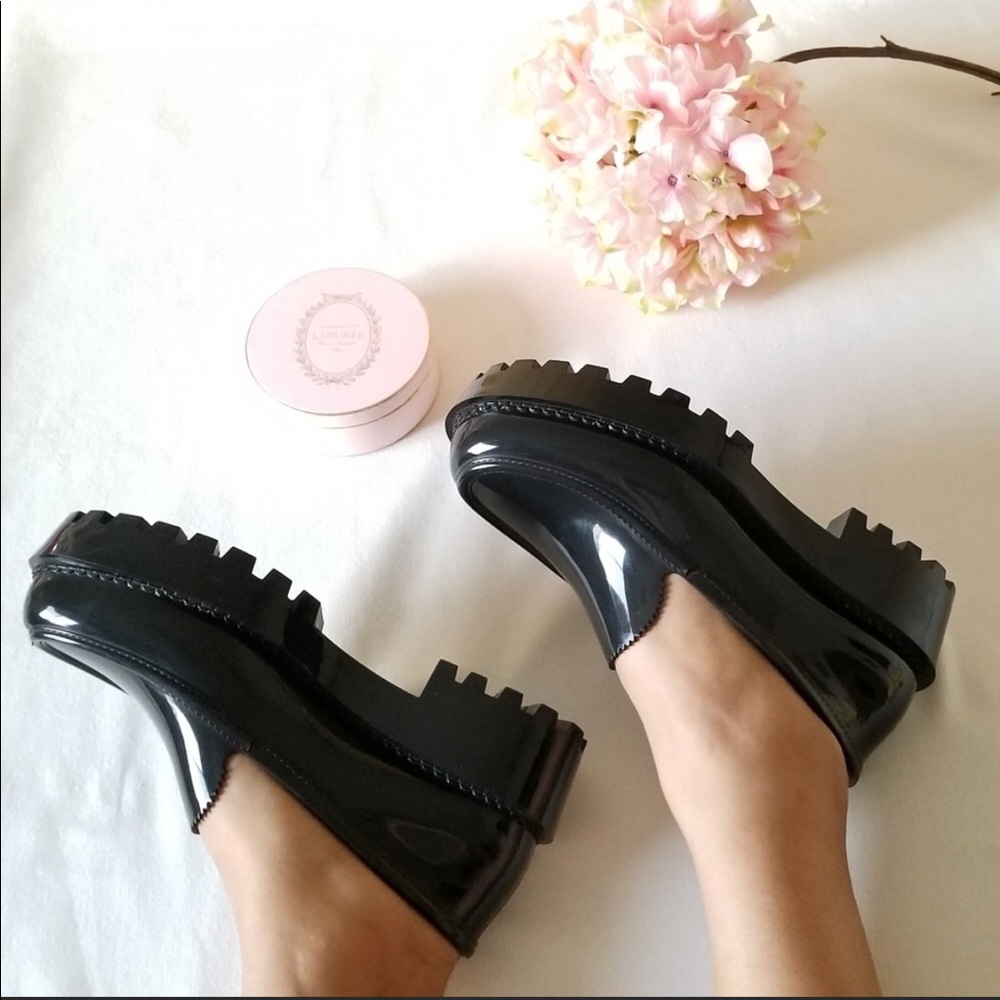 Melissa Black Loafers 😍